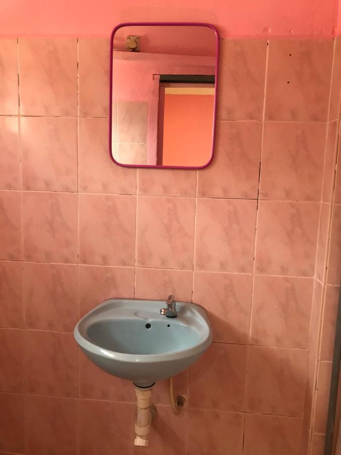 Hotel Cahaya Tanjong Malim Extérieur photo